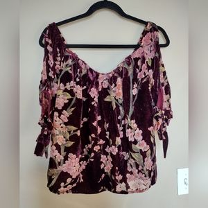 Francesca's off the shoulder floral velvet top - 3/4 sleeves - Size S
